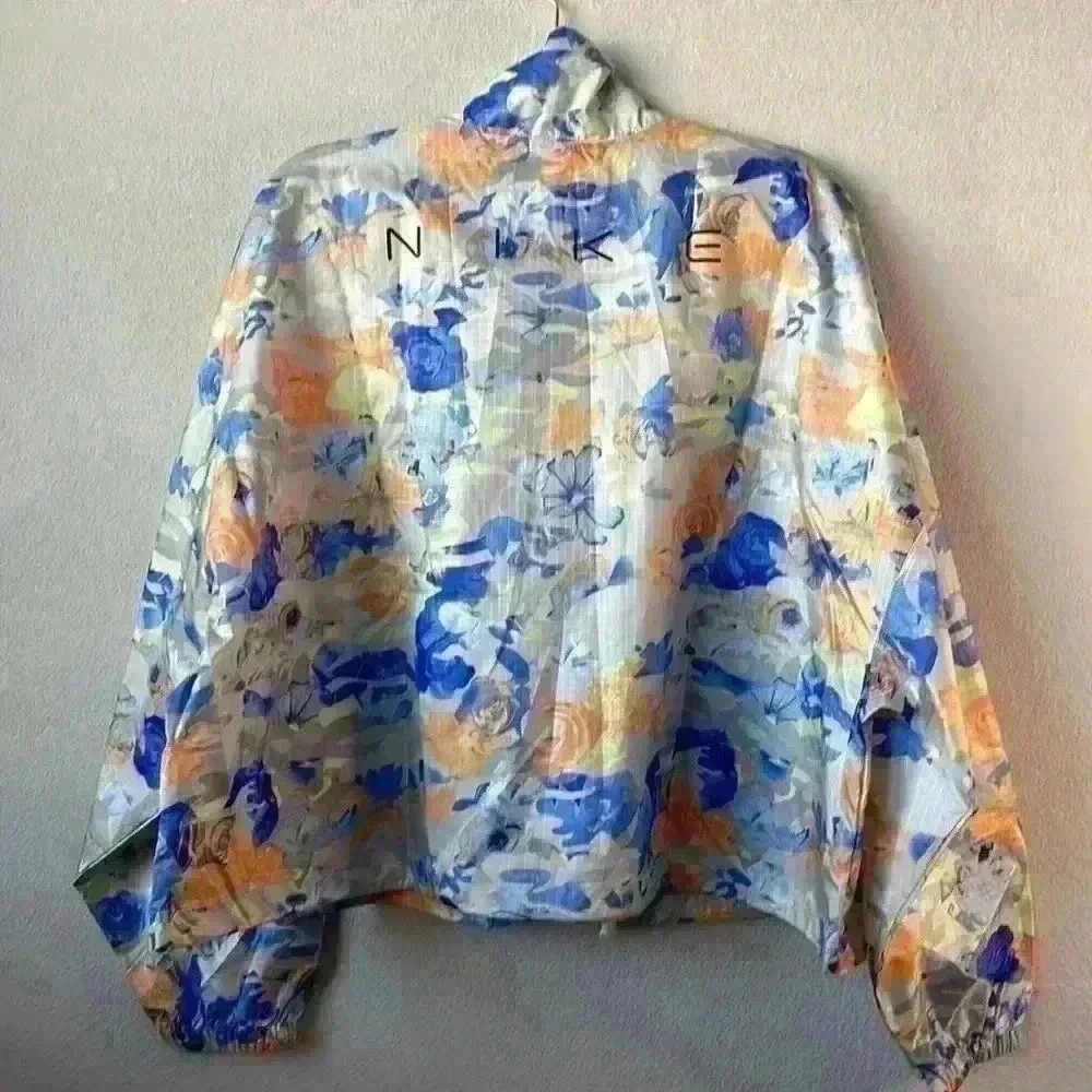 NIKE- Nike Sportswear Womens Woven Floral Track Jacket Windbreaker Sz M